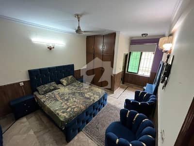 Fully Furnished Room Available All Utilities Included