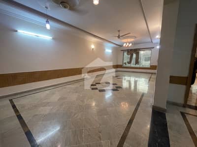 UPPER PORTION IDEAL LOCATION