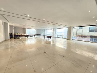 OFFICE FLOOR HALL AVAILABLE FOR RENT
