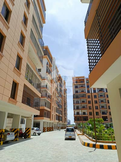 Chance Deal: West Open 900 Sq. ft Flat Available For Sale At Cantt. View lodges