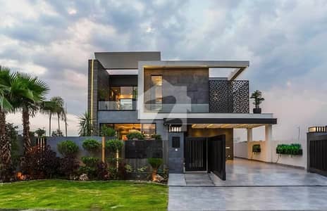 ٹاپ سٹی 1 اسلام آباد میں 8 کمروں کا 1 کنال مکان 7.3 کروڑ میں برائے فروخت۔