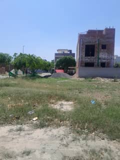 8 Marla Plot For Sale In Dha11 Rahber
