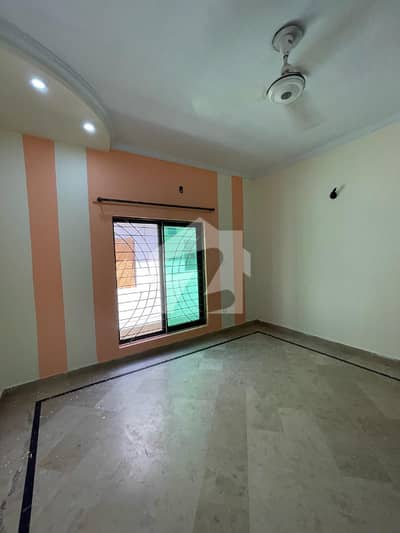 5 MARLA DOUBLE STORY DOUBLE KITCHEN HOUSE AVAILABLE FOR SALE IN WAPDA TOWN HOT LOCATION