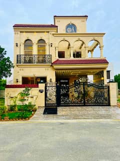 5 Marla Brand New House For Sale In Bahria Town Lahore 5 Marla Brand New House For Sale In Bahria Town Lahore