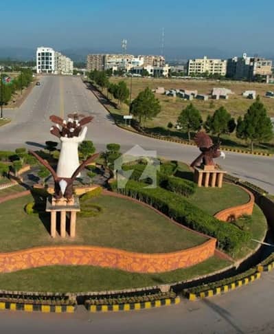Spacious Residential Plot Is Available In Bahria Enclave For Sale