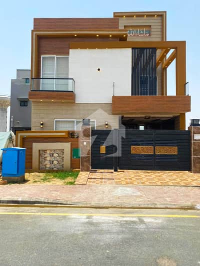 10 Marla Brand New House For Rent In Sector C Bahria Town Lahore
