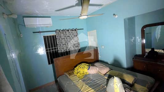 FLAT FOR SALE WITH ROOF