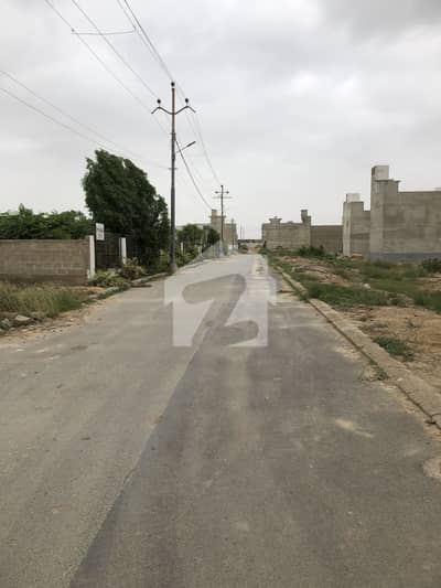 پنجابی سوداگر سوسائٹی فیز 2 سکیم 33 - سیکٹر 50,سکیم 33,کراچی میں 5 مرلہ رہائشی پلاٹ 1.35 کروڑ میں برائے فروخت۔