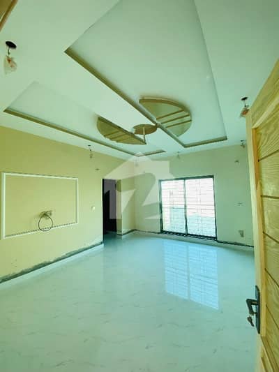 1 Kanal Upper Portion Available For Rent In AWT Ph 2