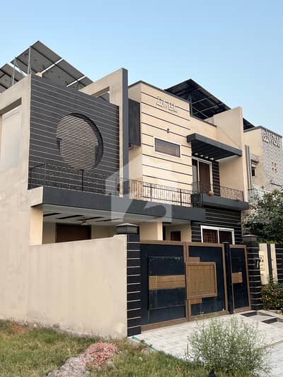 10 Marla House For Rent In B-Block facing park with solar system. 10 Marla House For Rent In B-Block facing park with solar system.