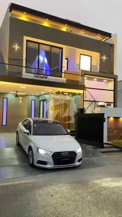 10 Marla Brand New Luxury House For Sale In A Extension Block Prime Location