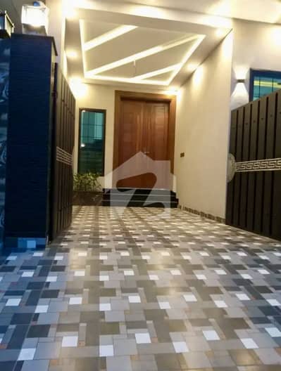 5 Marla Brand New House For Rent. Prime Location