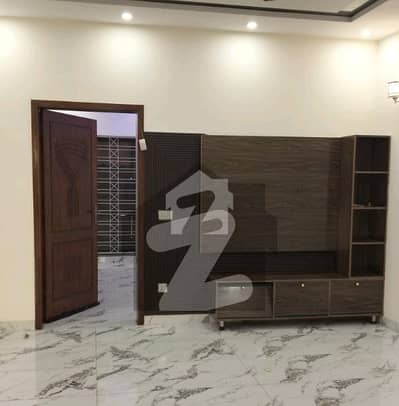 10 Marla Brand New Beautiful Upper Portion Available For Rent In Bahria Town Lahore