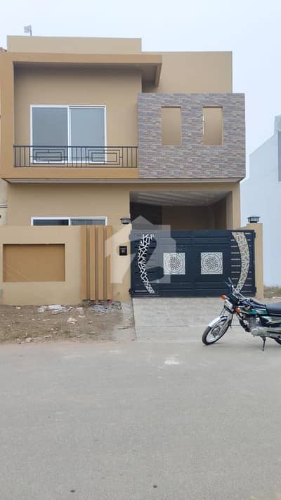 5 Marla Brand New House For Rent F-Block
