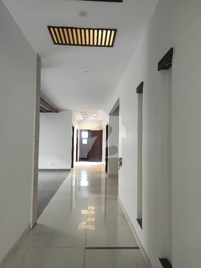 500 Yards Slightly Used 2 Unit Bungalow For Sale In DHA Phase 6 Prime Location