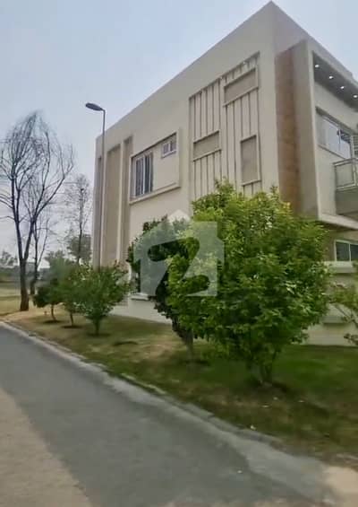 6 Marla Corner House For Rent F-Block (Near Hospital)