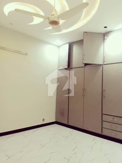 Lower Portion For Rent