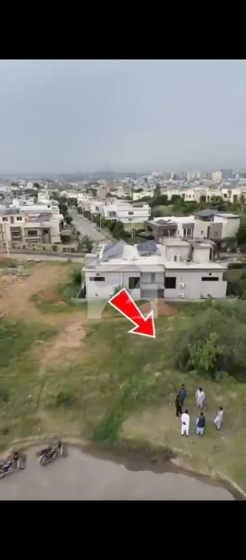 35 Marla Plot For Sale