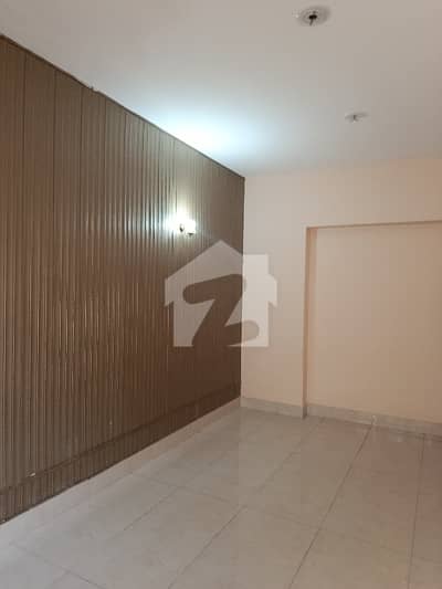 FOR SALE HOUSE 10 MARLA DOUBLE STOREY MARBLE WOOD WORK FLOOR BEAUTIFUL HOUSE TOP LOCATION MAIN COLLEGE ROAD NEAR LAJNA CHOWK TOWNSHIP LAHORE GOOD INVESTMENT TIME