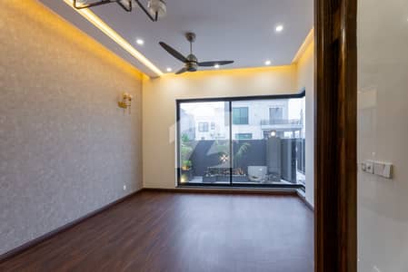 1 KANAL New Classical Stonish Bungalow For Sale In Phase 7 Top Very Cheap Price
