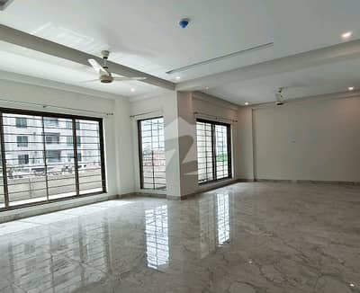 13 Marla Flat For sale In Lahore