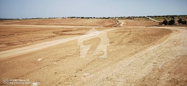 8 Marla Plot For Sale In DHA Islamabad Phase 7