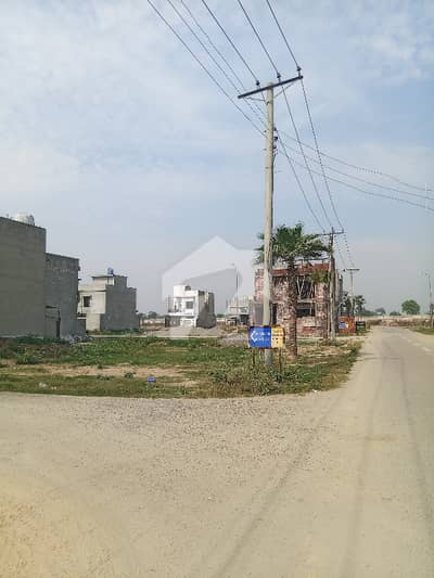5 Marla Residential Plot In Paragon City - Orchard Block Best Option