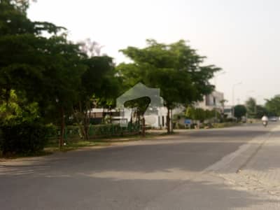 10 Marla Residential Plot For sale In Paragon City - Orchard Block