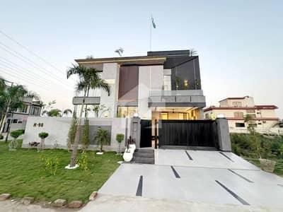 10 MARLA TOP DESIGNER ROYAL CLASS PALACE IN FORMANITE SOCIETY NEAR DHA FOR SALE 10 MARLA TOP DESIGNER ROYAL CLASS PALACE IN FORMANITE SOCIETY NEAR DHA FOR SALE