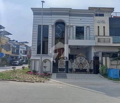 Corner Affordable House For sale In Citi Housing Society