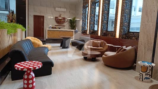 Luxury Two BedDD Apartment With Private Lift At The Court Twin Tower