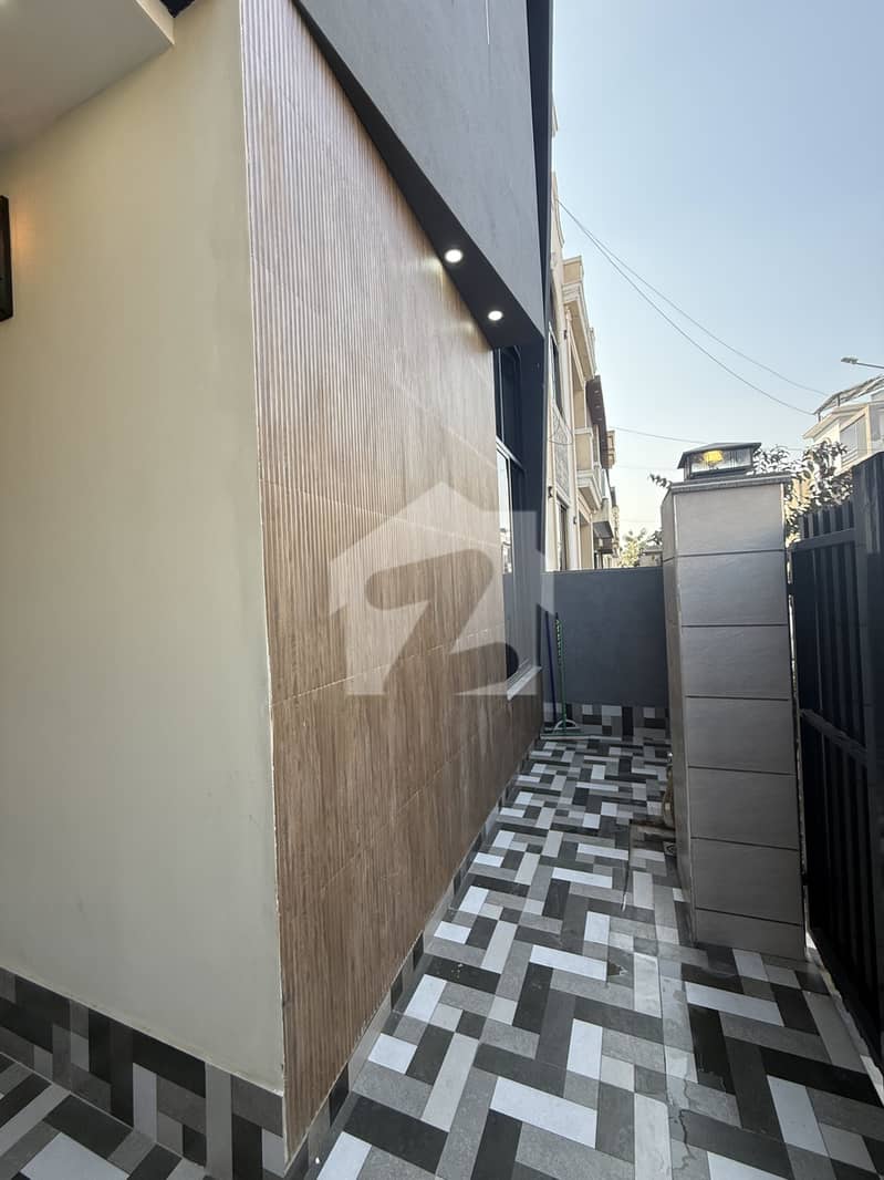 2 2