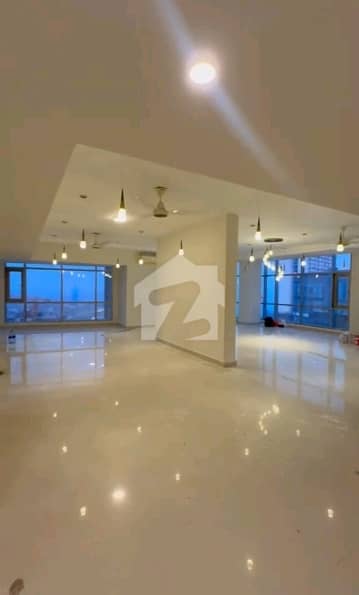 Beautifully Constructed Prime Location Flat Is Available For Rent In Emaar Ocean Front