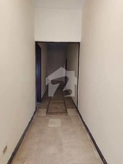 Premium Prime Location 500 Square Yards Upper Portion Is Available For rent In Karachi
