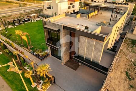 1 Kanal Brand New House and 1 Kanal Lown Prime Location Available For Sale
