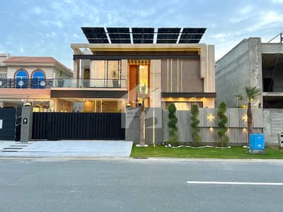 1 Kanal Ultra Modern fully Furnished House Available For Sale At Prime Location 80ft Road Facing