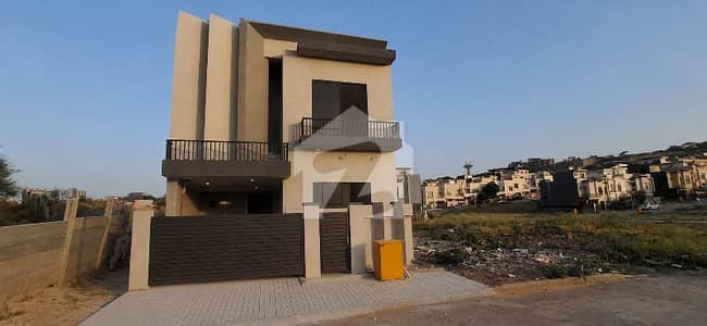 5.5 Marla House With 3 Marla C Category Lawn 5.5 Marla House With 3 Marla C Category Lawn