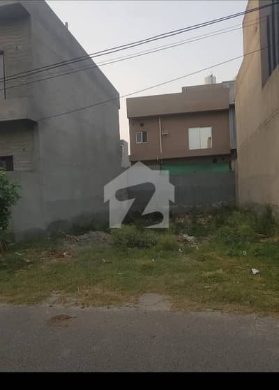 5 Marla Plot For Sale