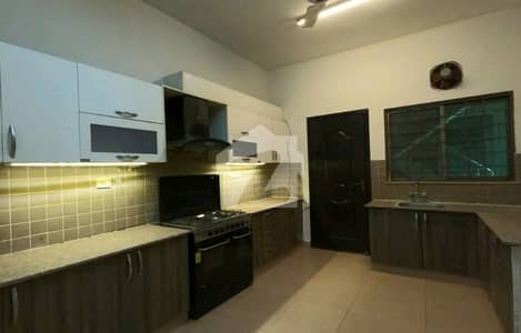 Prime Location Flat In Askari 11 - Sector B Apartments Sized 10 Marla Is Available