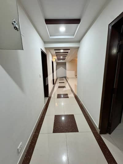 GROUND PARKING 3 BED APARTMENT AVAILABLE FOR RENT IN ASKARI 11 LAHORE CANTT