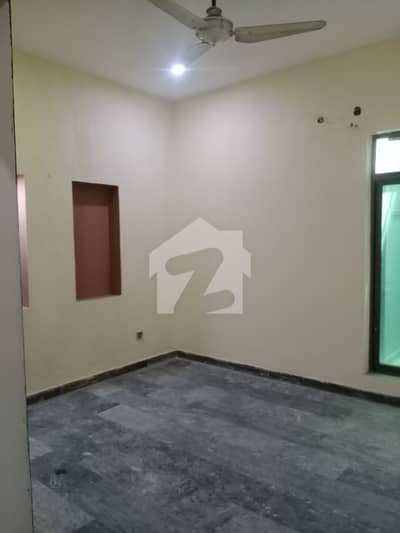 8 Marla Ground Floor Portion Available For Rent In Audit Account Society Lahore