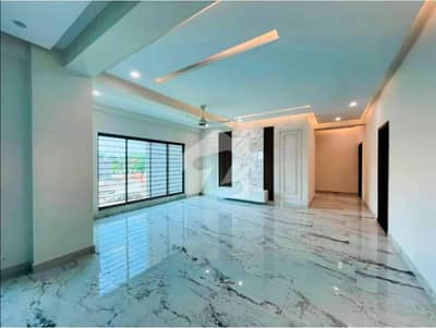 Askari 12 13 Marla Flat Up For sale