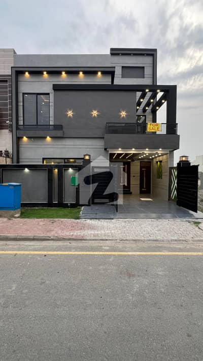 Brand New 6 Marla Modern Design House For Sale Eastern Ext Block, Bahria Orchard Raiwind Lahore