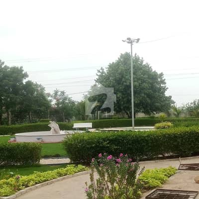 پنجابی سوداگر سوسائٹی فیز 2 سکیم 33 - سیکٹر 50,سکیم 33,کراچی میں 5 مرلہ رہائشی پلاٹ 1.6 کروڑ میں برائے فروخت۔