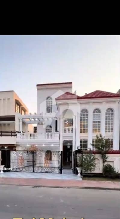 بحریہ آرچرڈ فیز 1 ۔ سینٹرل بحریہ آرچرڈ فیز 1,بحریہ آرچرڈ,لاہور میں 5 کمروں کا 10 مرلہ مکان 4.0 کروڑ میں برائے فروخت۔ بحریہ آرچرڈ فیز 1 ۔ سینٹرل بحریہ آرچرڈ فیز 1,بحریہ آرچرڈ,لاہور میں 5 کمروں کا 10 مرلہ مکان 4.0 کروڑ میں برائے فروخت۔