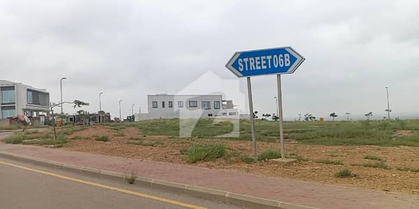 Bahria Hills Plots FOR SALE. Facing Jinnah Avenue and 2km from Main Entrance of BTK Heighted Location