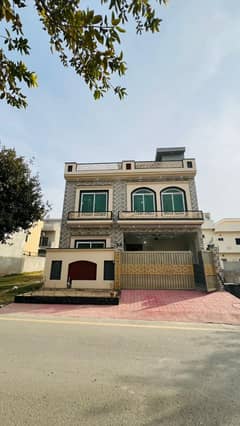 7 Marla Brand New Designer House for Sale Block A, Faisal Town Phase-1, (F-18 Islamabad) 7 Marla Brand New Designer House for Sale Block A, Faisal Town Phase-1, (F-18 Islamabad)