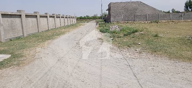 برکی روڈ کینٹ,لاہور میں 5 کنال زرعی زمین 2.25 کروڑ میں برائے فروخت۔