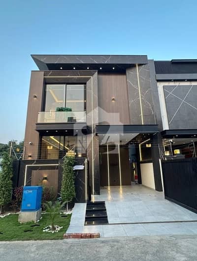 5 Marla OutClass Modern House Available For SALE IN DHA Phase 6