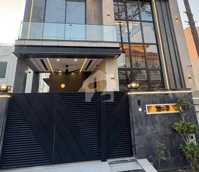 Ideal House Is Available For sale In Lahore